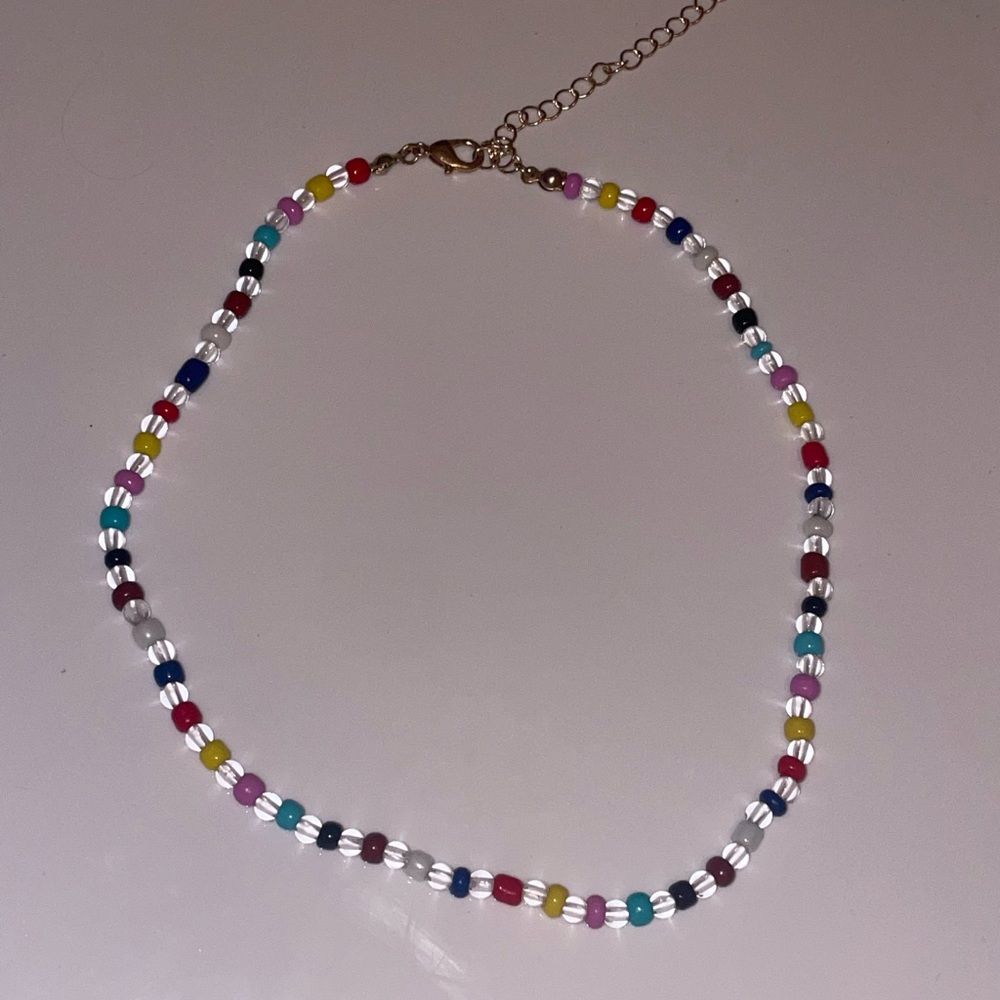 Preppy beaded necklace